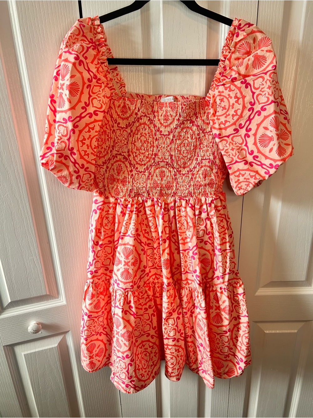 crown & ivy Women’s Size Large Coral Pink Smocked Puff-Sleeve Mini Dress Cotton